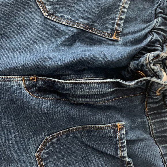 ZARA Blue Ruffled Mom Jeans - Picture 8 of 9